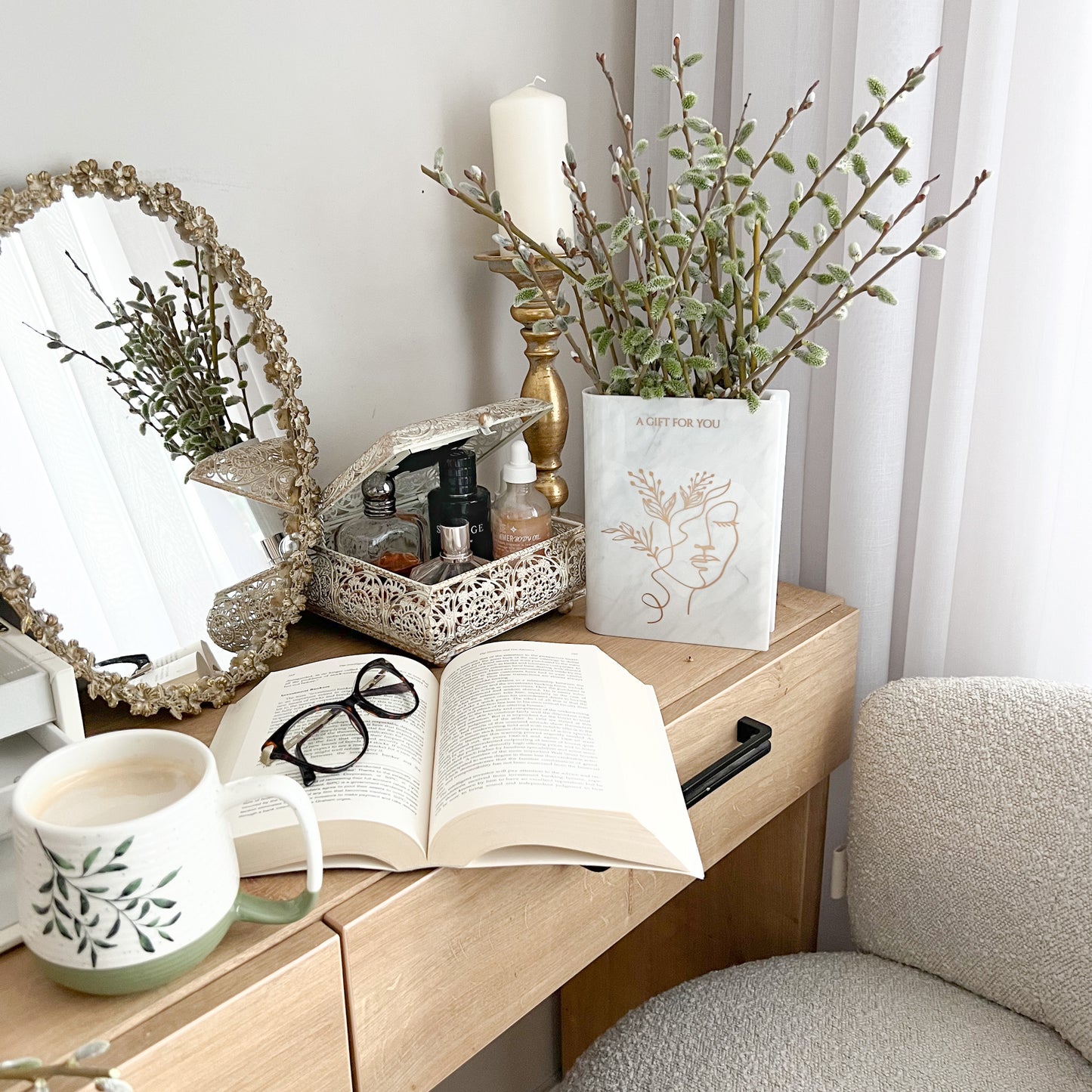 Vază Decorativă Acrilic - Trandafir Gratuit & Ambalaj Cadou